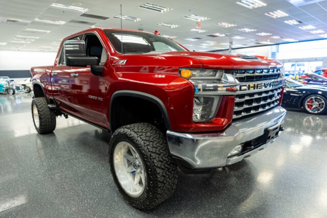 2021 Chevrolet Silverado 2500HD LTZ Image 3