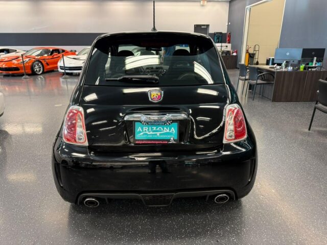 2015 FIAT 500 Abarth Image 3