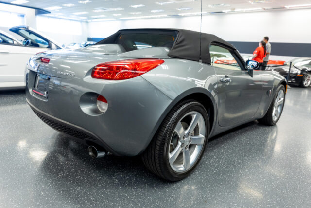 2006 Pontiac Solstice Base Image 5