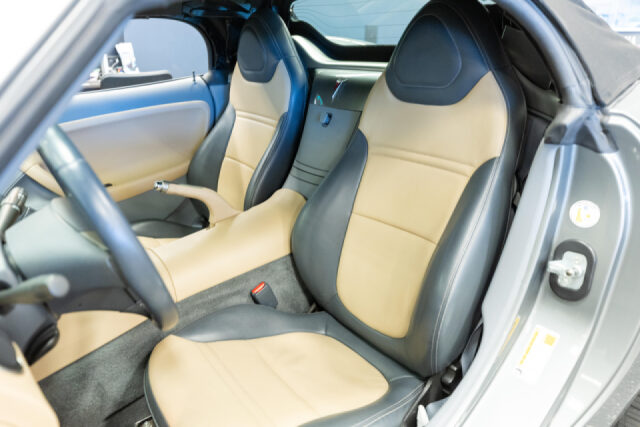 2006 Pontiac Solstice Base Image 9